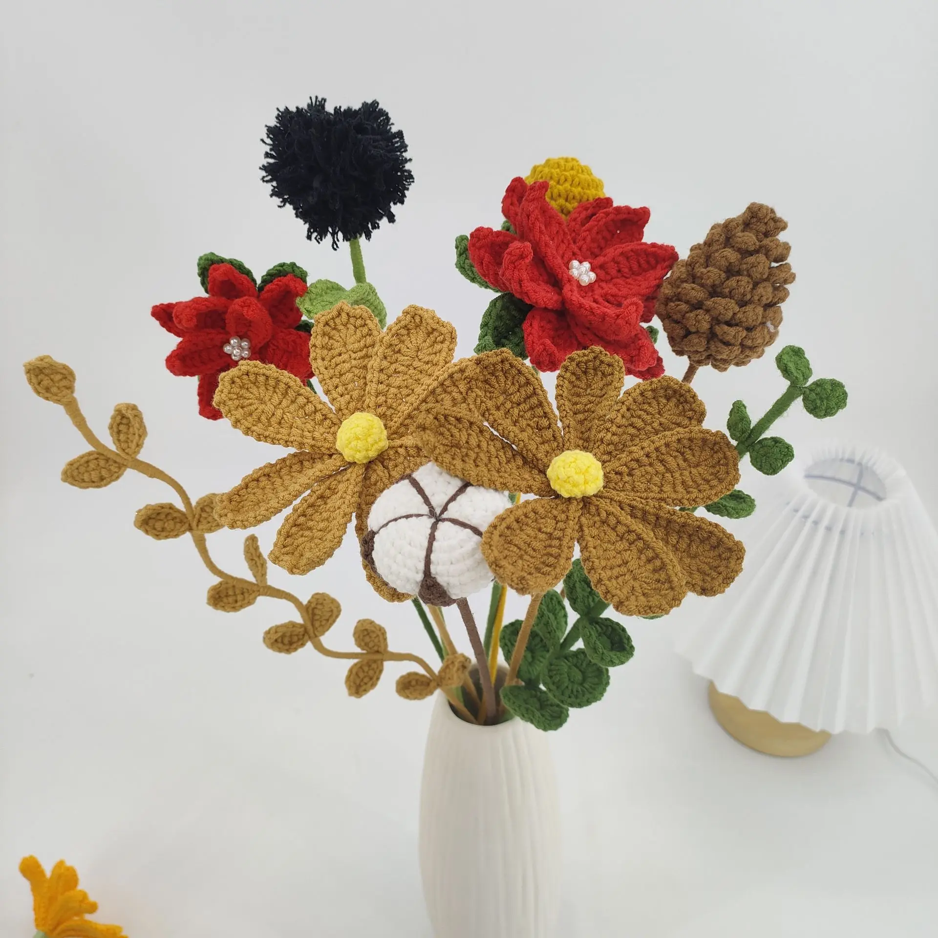 2025 European American Wholesale Creative Handmade DIY Woven Wool Knitted Bouquet Oil Tung Simulation Flower Decorations Gifts