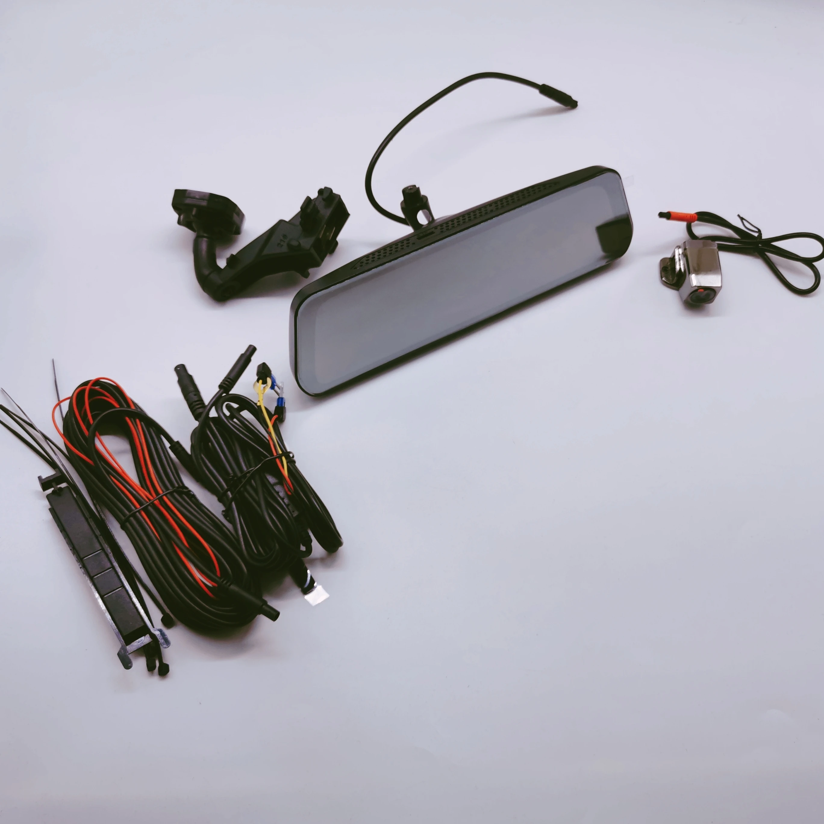 Yuxunion Newest Rear View Mirror Dual Front And Rear Dash Camera Best Buy with The Original Bracket