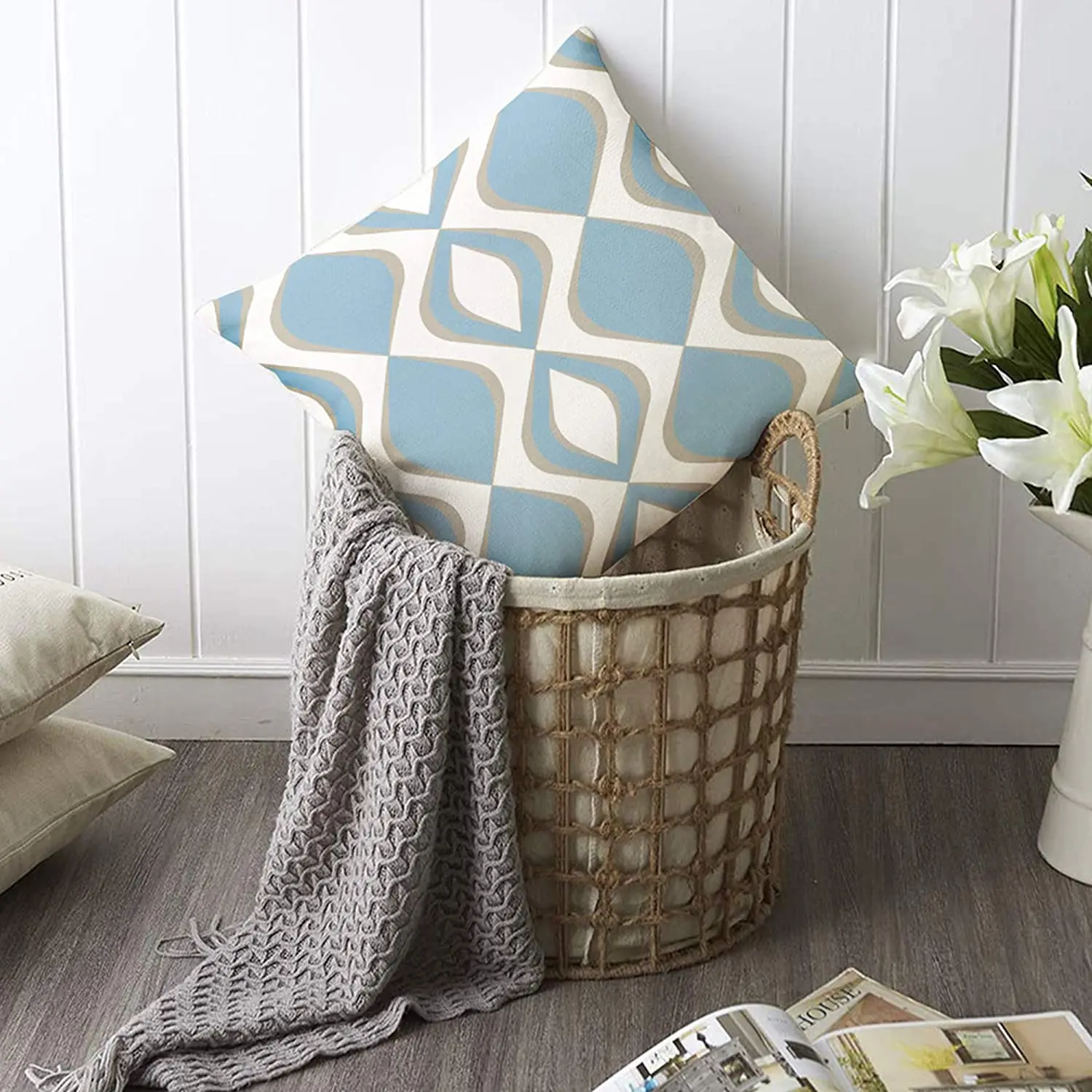 Wholesale Blue Modern Geometric Soft Linen Throw Pillow Covers For Living Room Home Decor