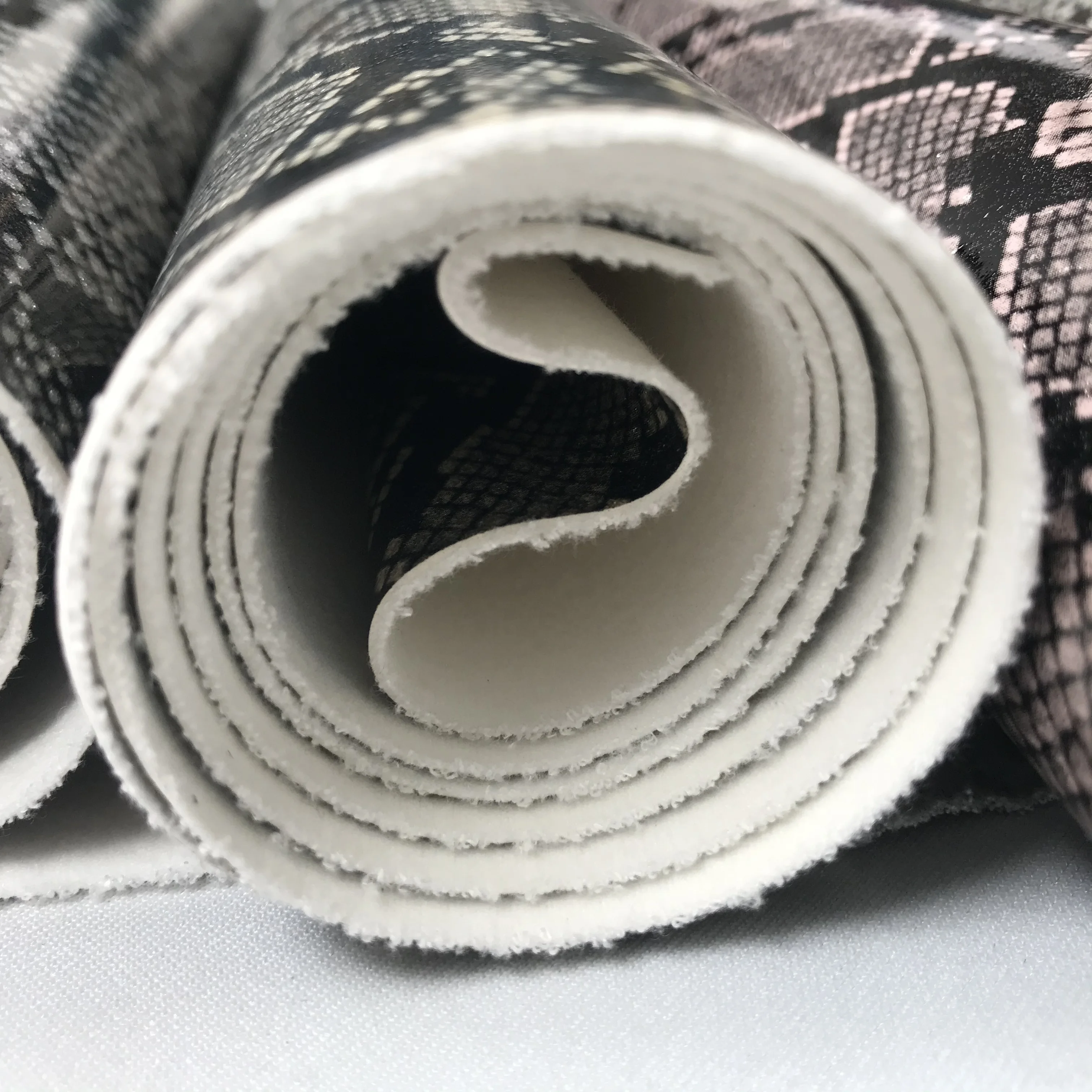 Upholstery snake skin pvc synthetic leather for shoes bags