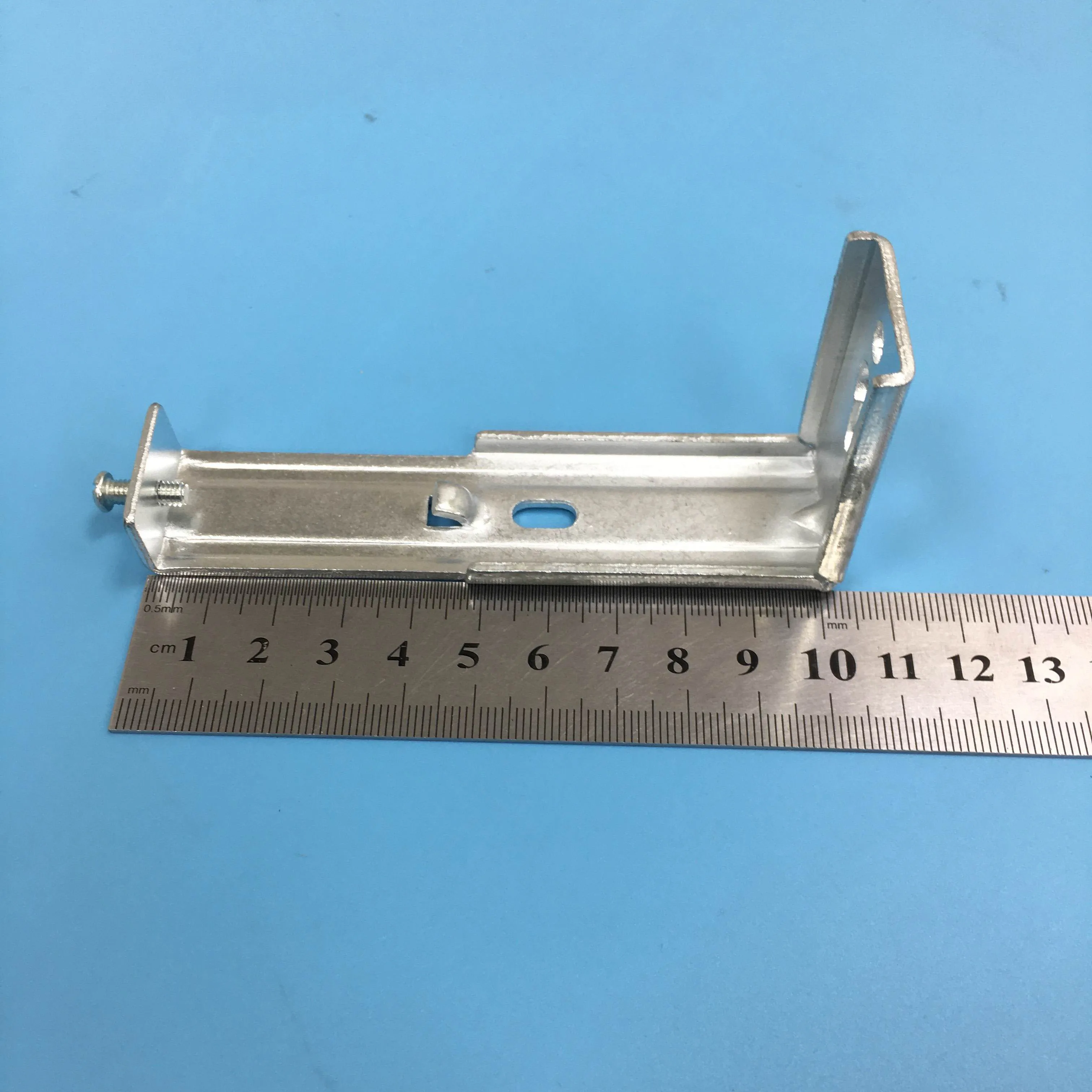 Window blinds curtain accessories curtain holder wall brackets curtain L shape bracket for vertical blind components