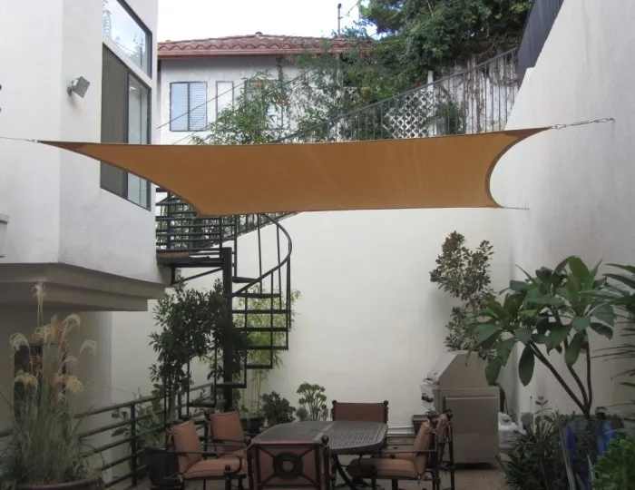 High quality outdoor UV treated privacy garden waterproof retractable awning/sun shade sail