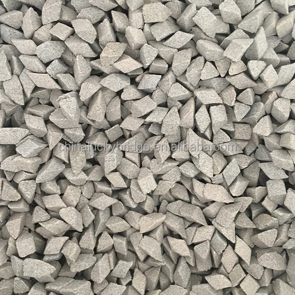 Vibratory Polishing Media Ceramic Grinding Stone Ceramic Deburring Media For Tumbling Machine