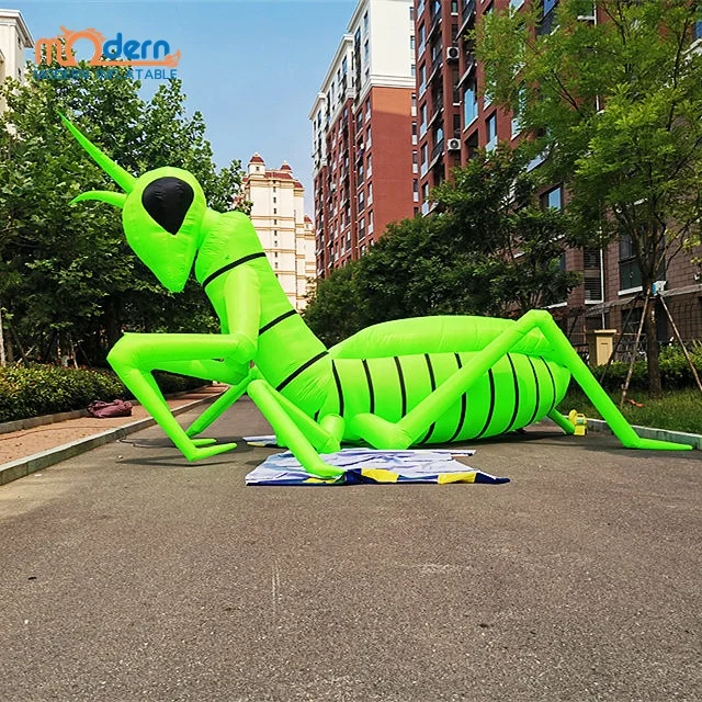 5m Inflatable praying mantis for park decoration
