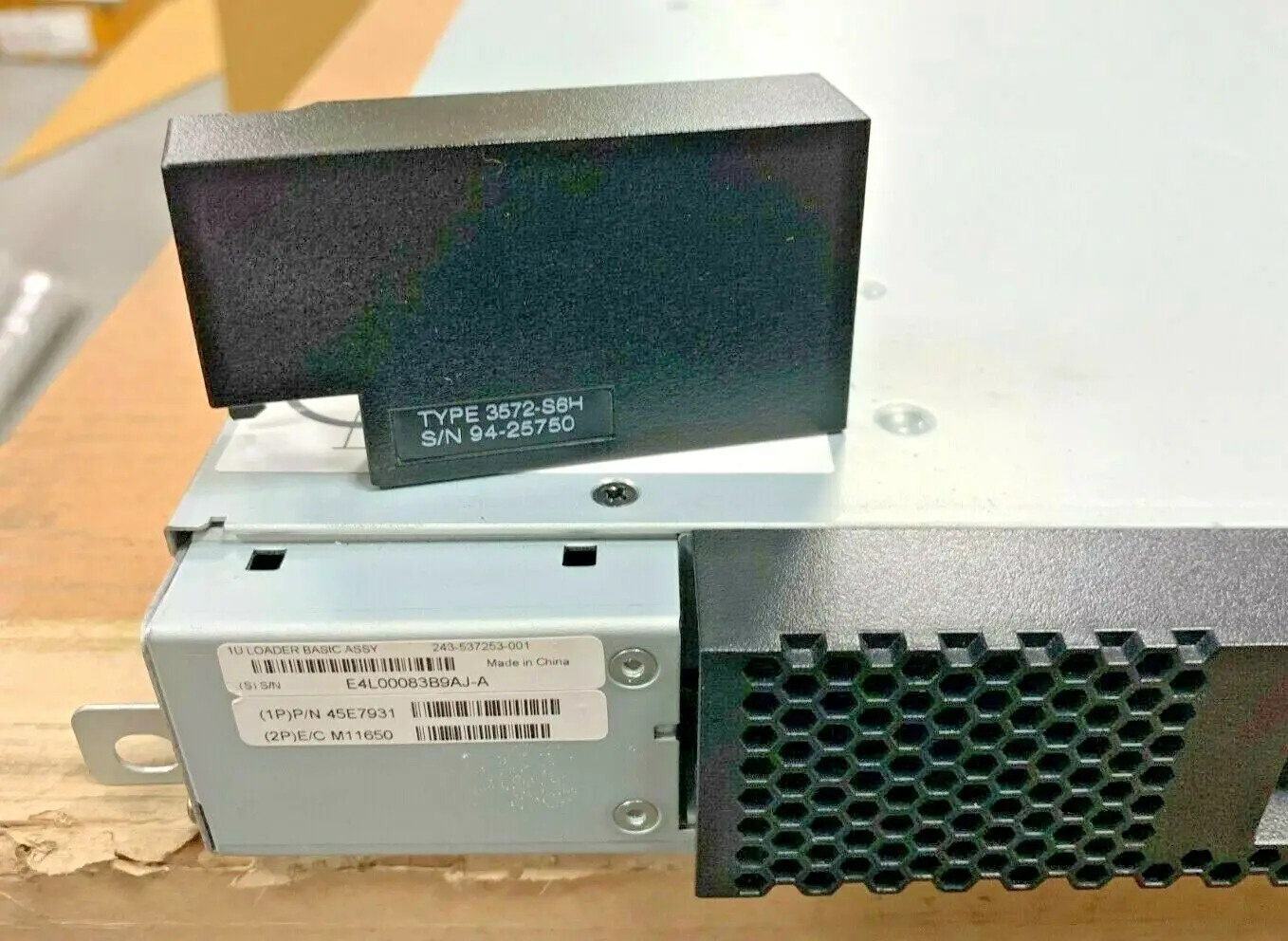 Len ovo TS2900 Tape Autoloader