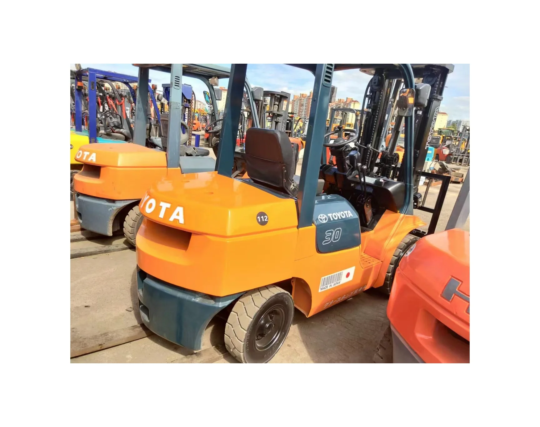 Made in Japan high quality T0yota mini forklifts 1.5 ton 2 ton 3 ton 5 ton diesel 2.5 ton forklift new used electric forklift