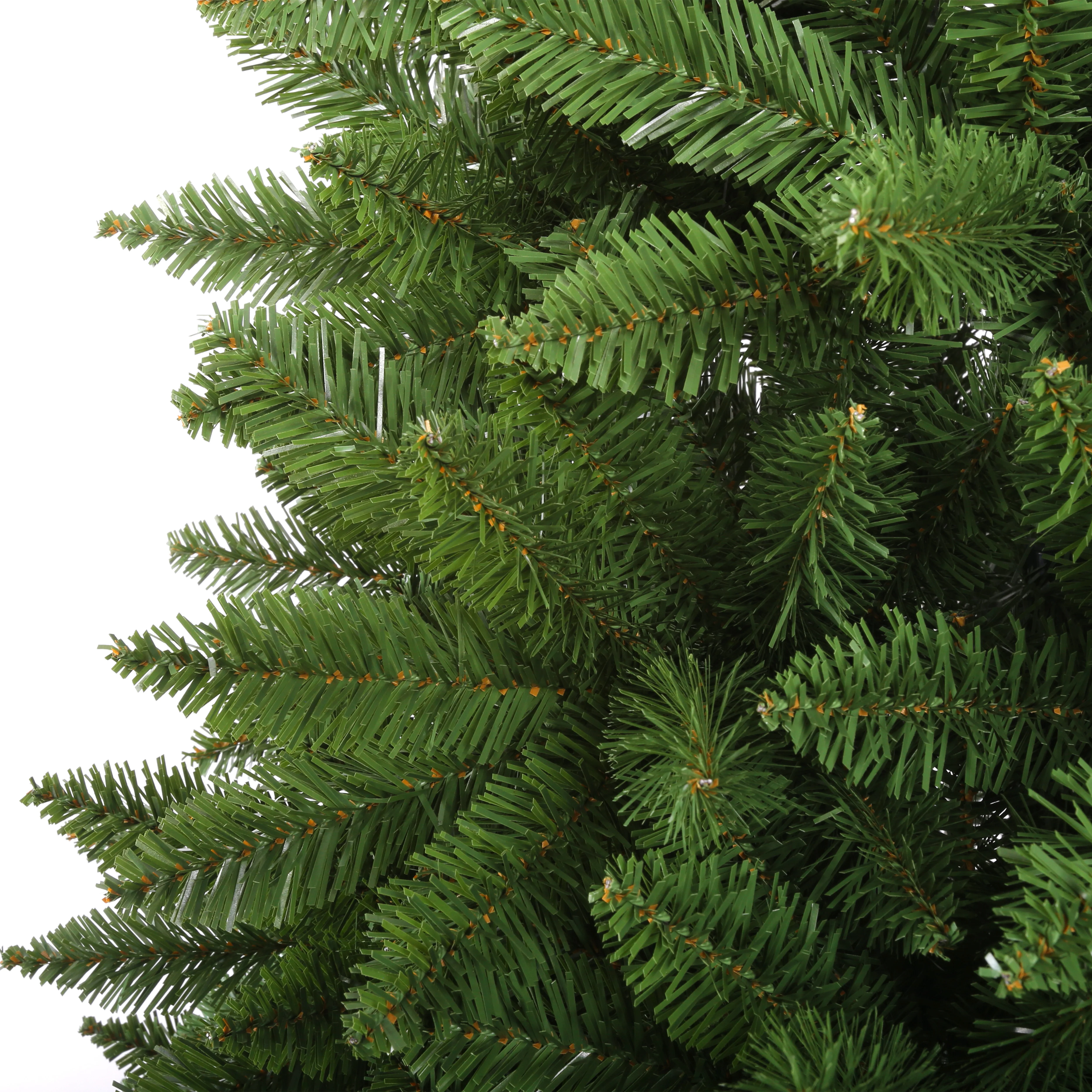 2024 best seller 6FT Basic Fir Christmas Tree Leaf Dense Thick PVC For Party Indoor and outdoor decoration
