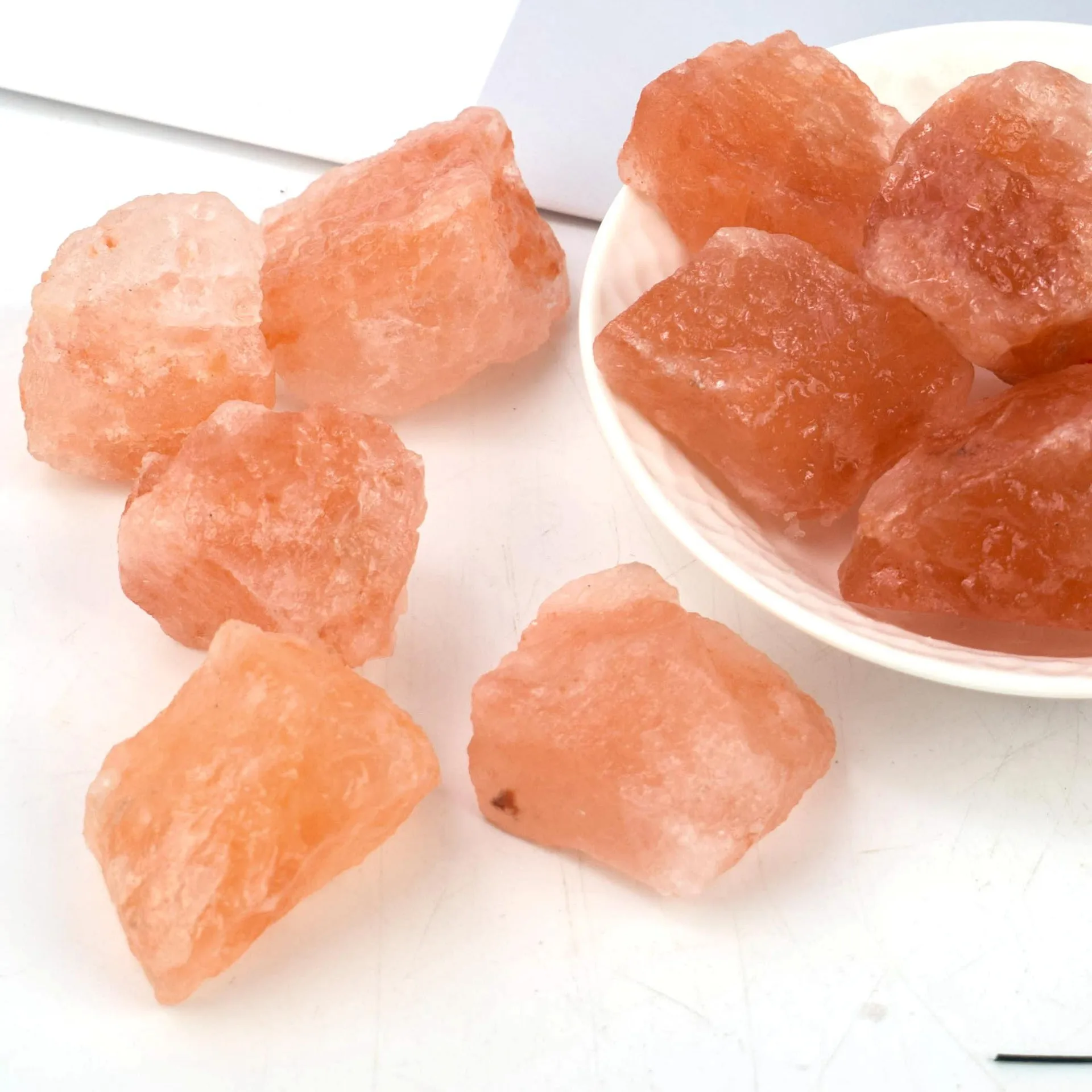 Wholesale Natural Decorated Crystal Rough Stones Healing Stones Rose Quartz Fluorite Raw Stone