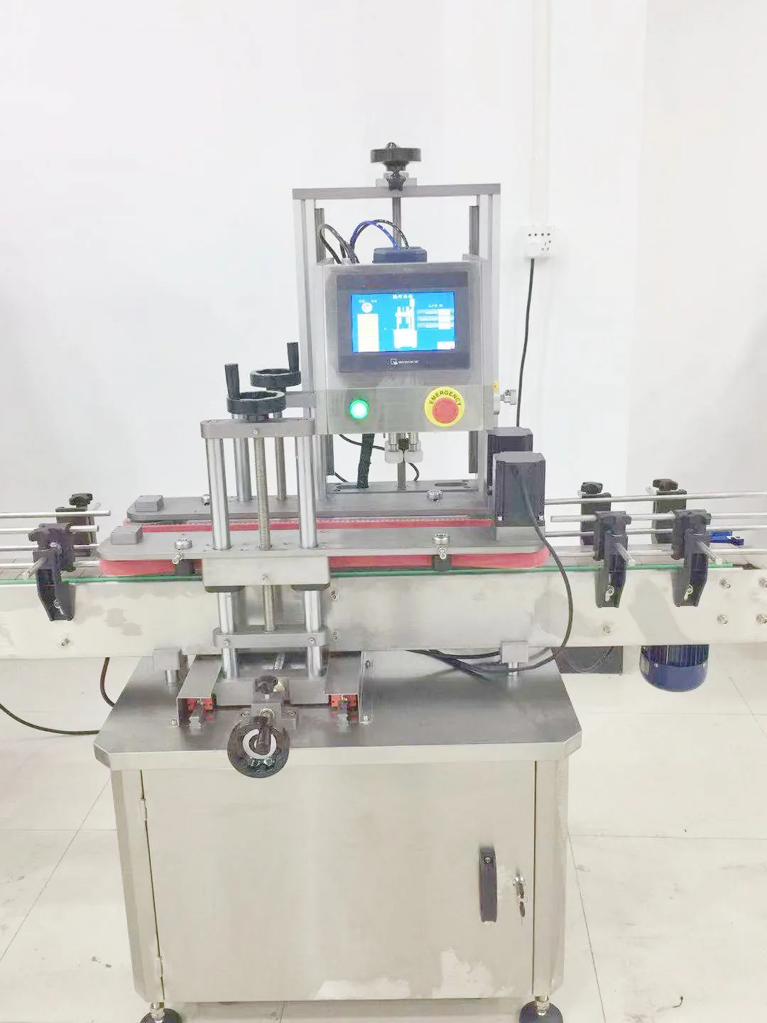 JF-F  Automatic aerosol glucose syrup filling machine can customized low noise