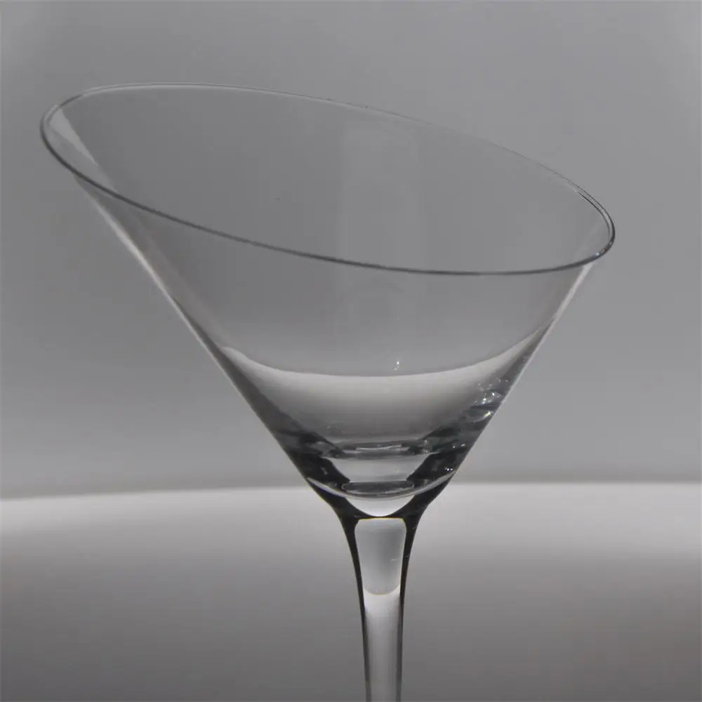 Old fashioned cocktail martini and manhattan glass margarita vasos cup