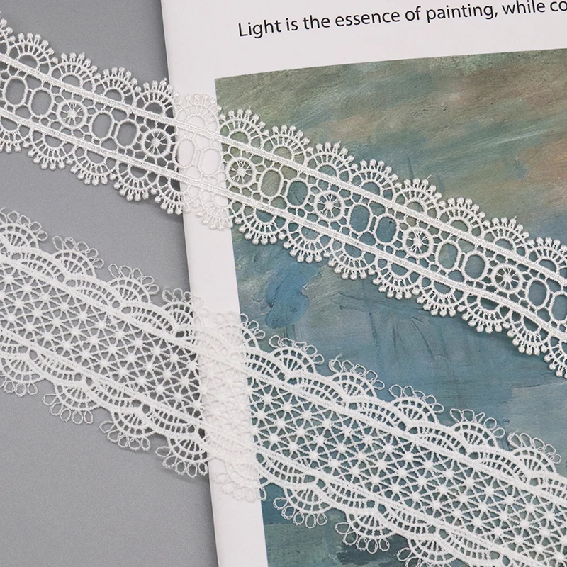 Factory wholesale price white water soluble lace vintage handmade polyester lace for garment