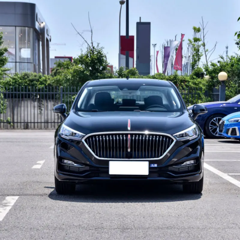 Подержанный автомобиль оптом сделано в Китае Hongqi H5 1 8 T Zhilian баннер рифма версия (2022 модель) Хорошее качество автомобиля
