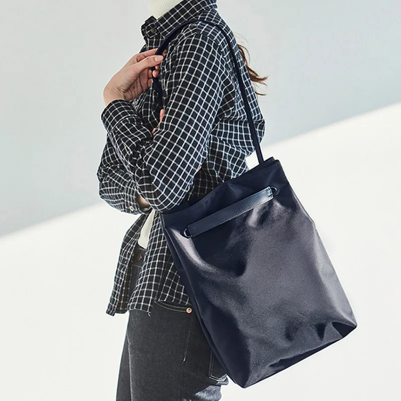 High quality canvas waterproof outdoor utility leisure computer crossbody bags high quality tote laptop Bag Handbag