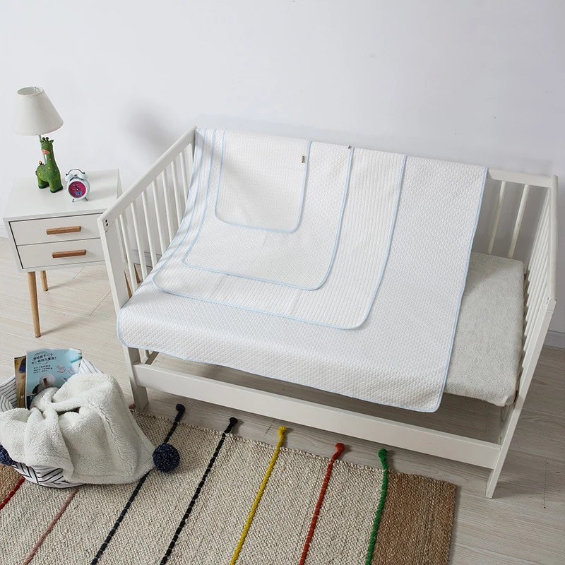 Wholesale Reusable Changing Mat Portable Disposable Mat Custom Washable Incontinence Bed Pad