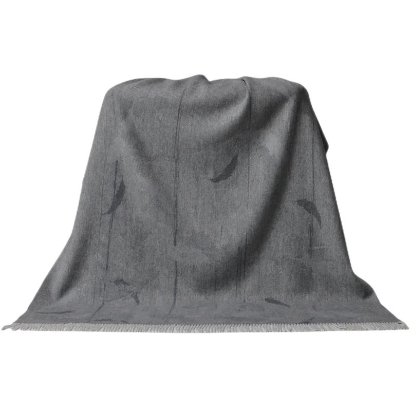 BLUE PHOENIX nordic blanket 100% wool charcoal feather jacquard cozy luxury sofa nap mora spain
