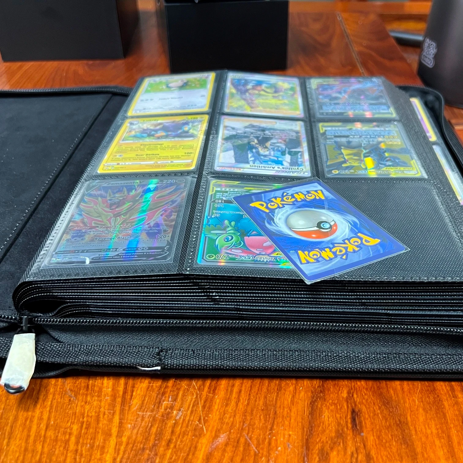 How to solve the issues of the page not being able to lay flat on your collectible card binder folder