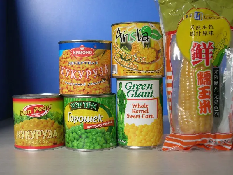 Кукурузные консервированные сладкие кукурузные ядра для рынка ЕС 2500mlx6tins ресторанный супермаркет длительный