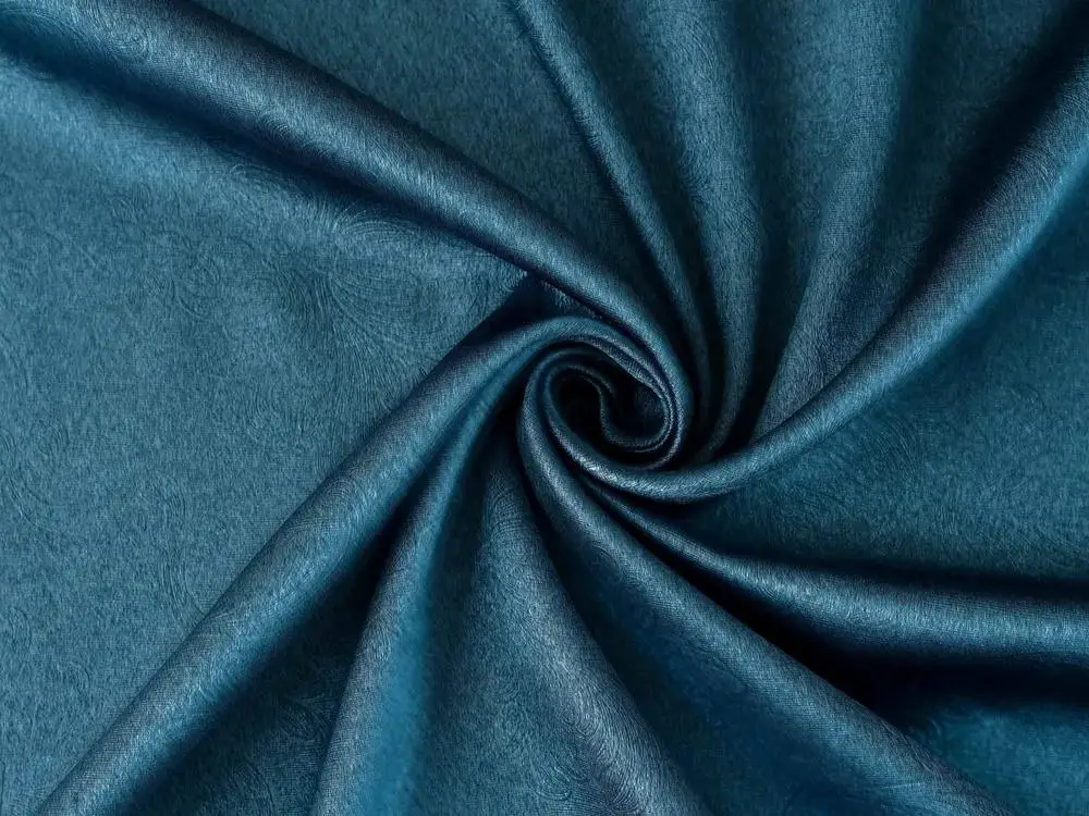 Ready Made Window Curtains Blackout Triple Weaving 100% Polyester Solid Blackout Curtains for Living Room