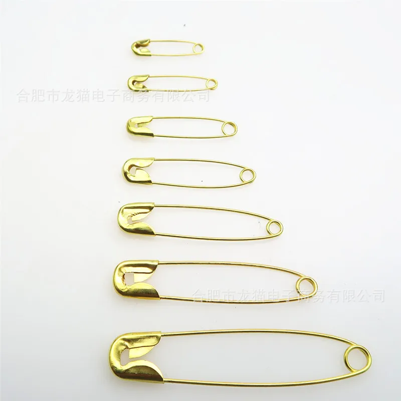 New Arrival Multi Color Simple Design Paperclips Small & Medium and Large Size for Office Stationery