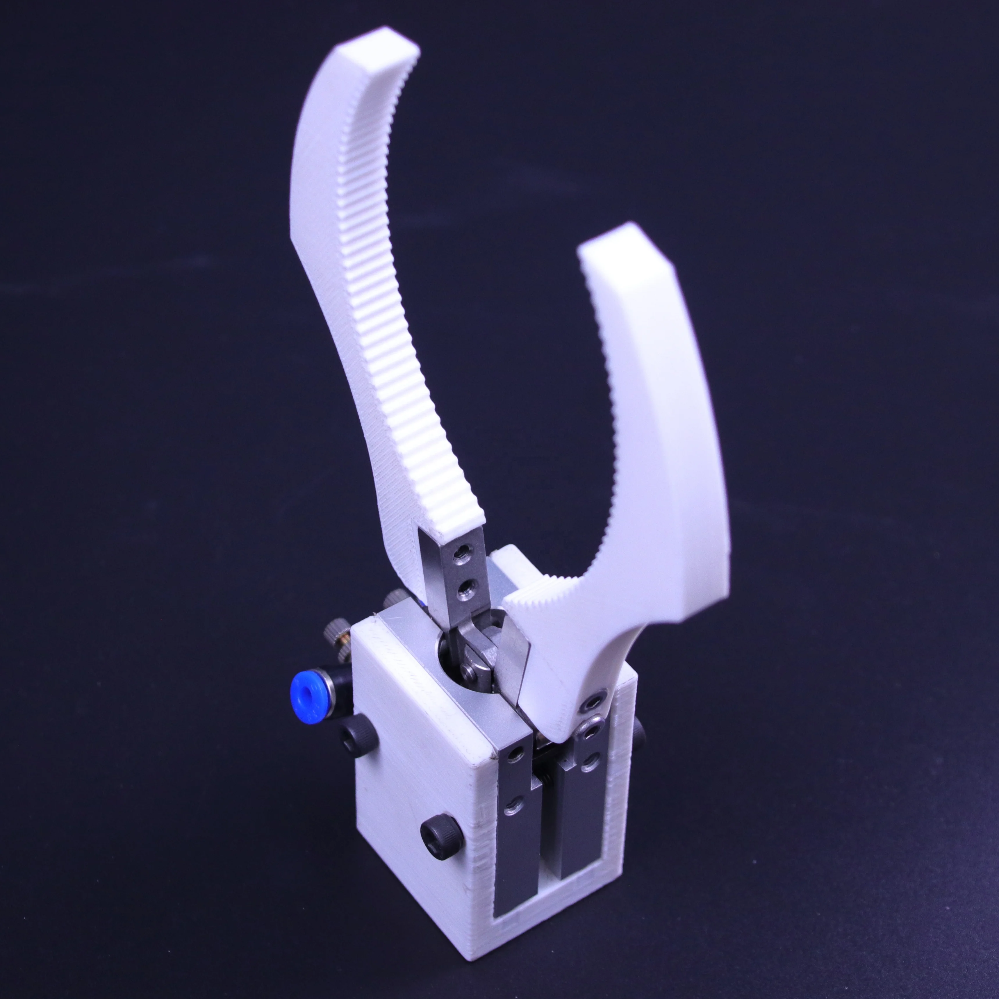 2 Finger Manual Pneumatic 6 Axis Cnc Robot Arm Gripper For Injection Machine