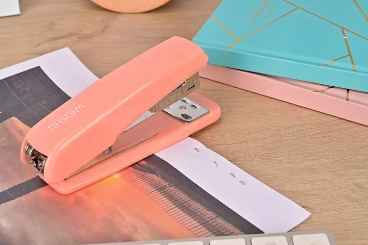 AFFISURE Hot Sell Pink Slippy Plastic Stapler, 24/6&26/6, 20 Sheets Capacity, Light And Handy