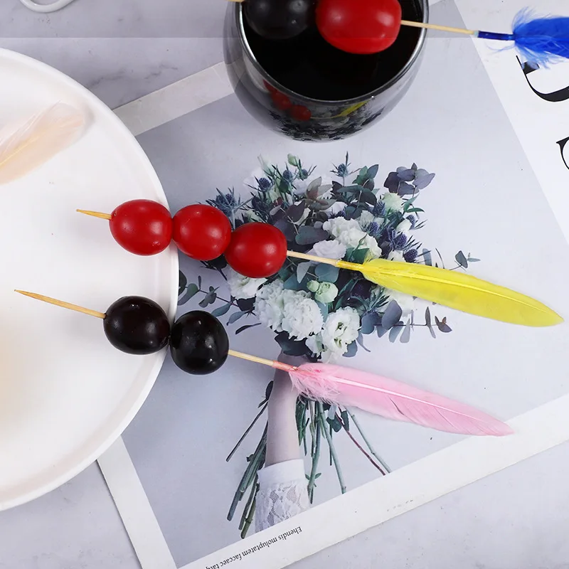 Mixed Color Feather Sticks Cake Decoration Dish Plate Fruit Fork Bamboo Fruit Skewers