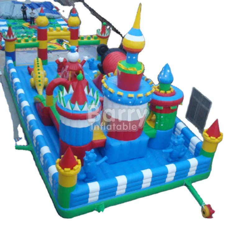 Outdoor or indoor themed inflatable amusement parks , custom inflatable bouncer theme park