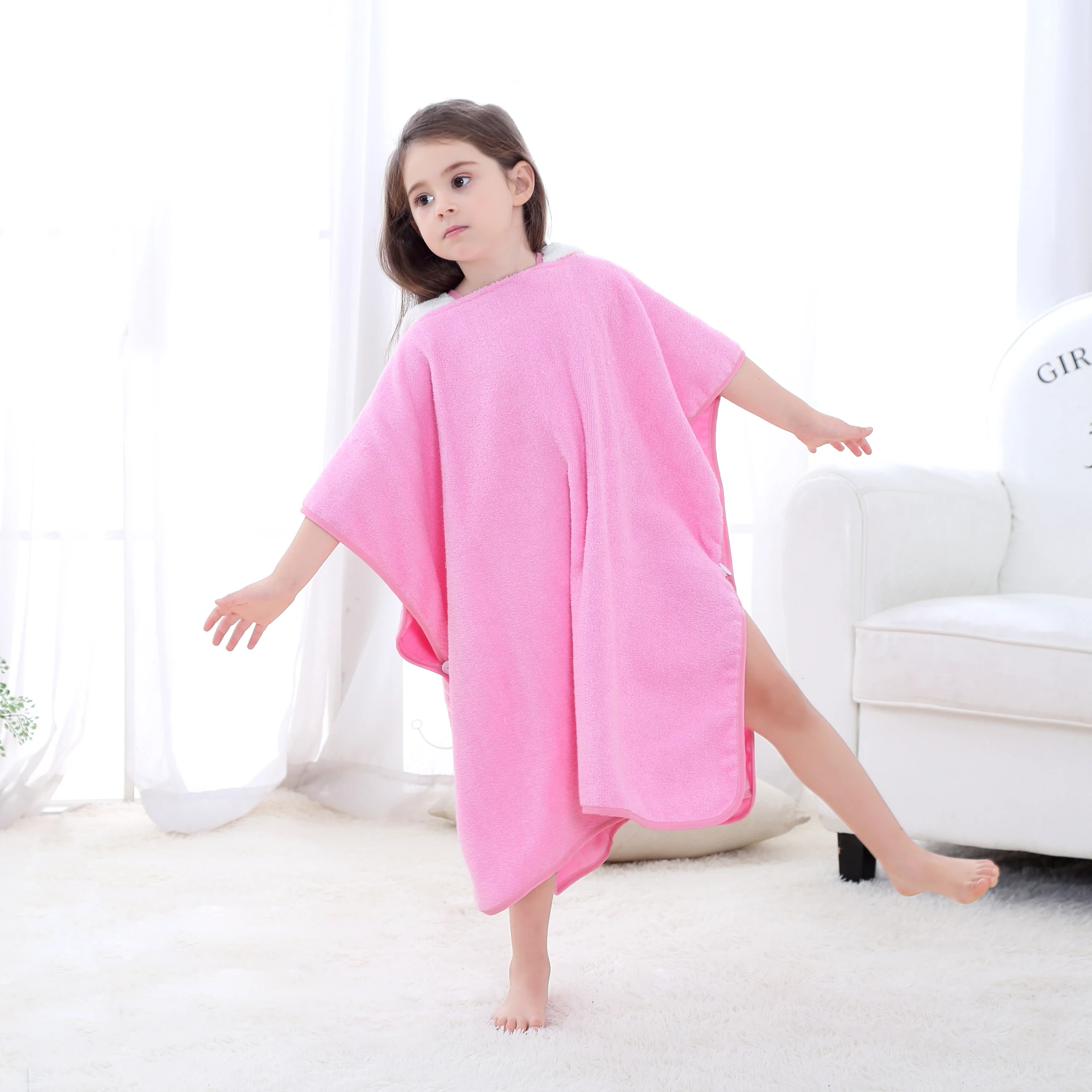 
Low Price Wholesale 100% Cotton Cartoon Children Bath Towel Hooded Bathrobe Baby Towel 