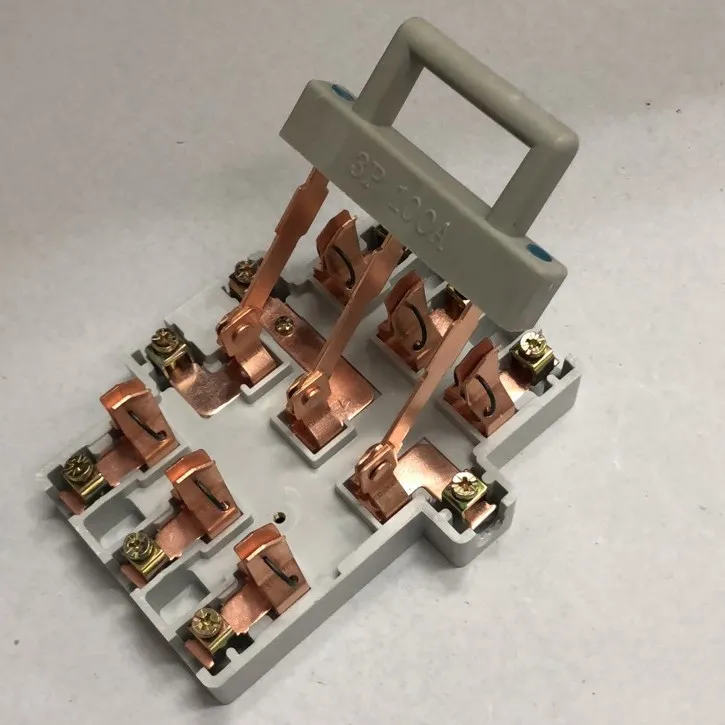 
Painting 3 Pole Knife Switch change over double throw knife switch 