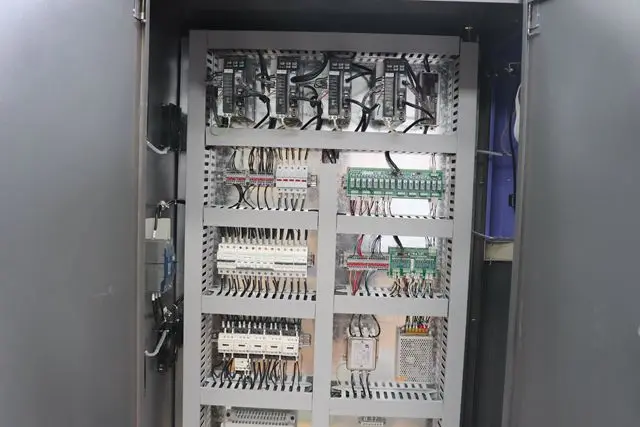 CNC 1325 Mdf Table Wood Cutting Machine Cnc Wood Router Manufacturer