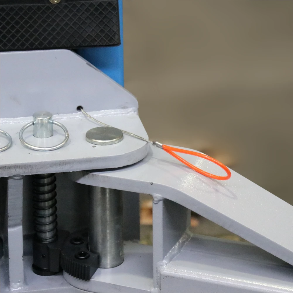 HTL3140ASY cheap outdoor car lift with asymmetric column