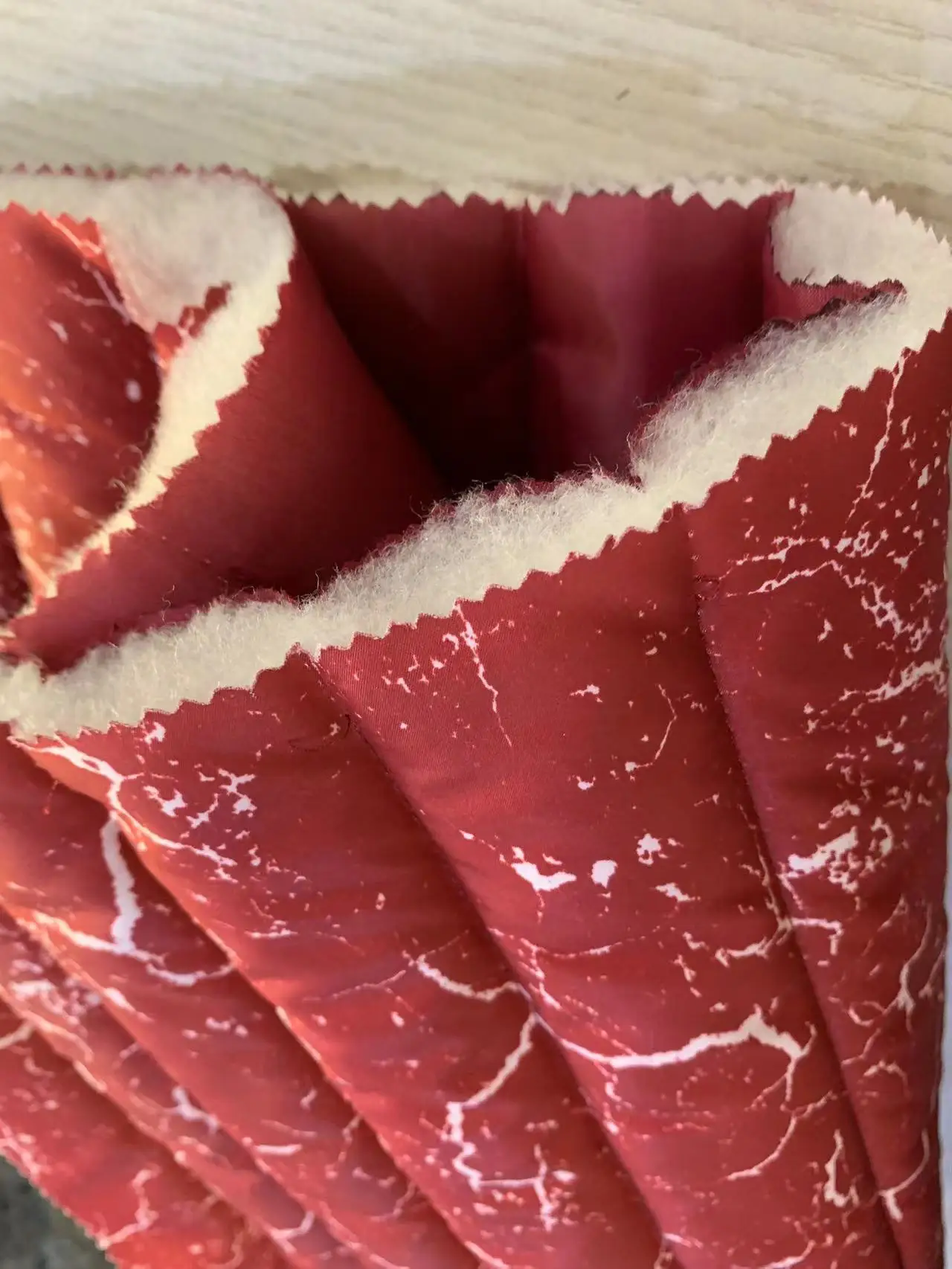 Cheap price 100% Polyester Padded Quilted Fabric Quilting Fabric for Down Jacket Fabric Apparel Lining