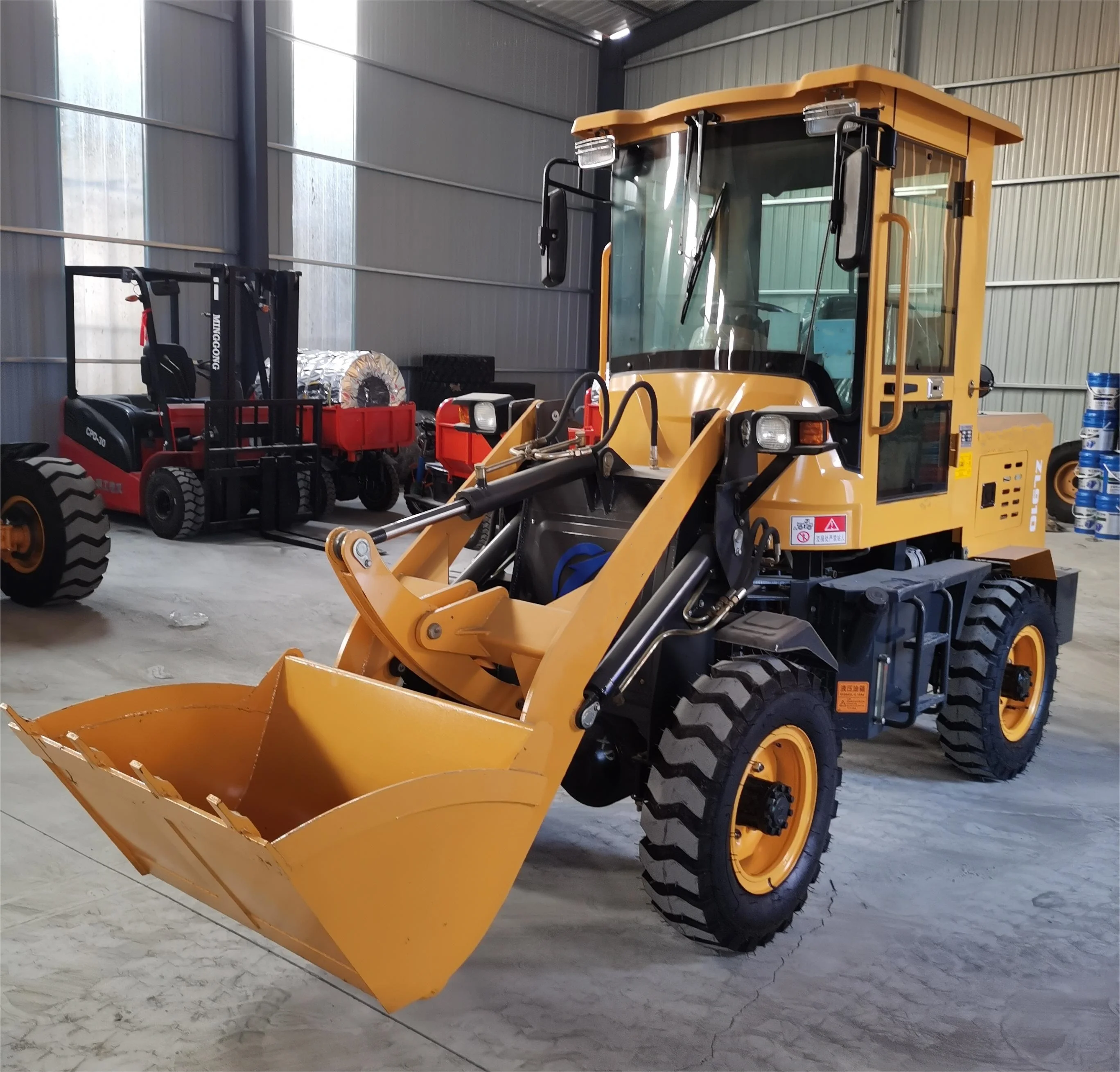 Quality Assurance front-end shovel loaders MG-916 Single cylinder 25 horsepower engine four-wheel drive