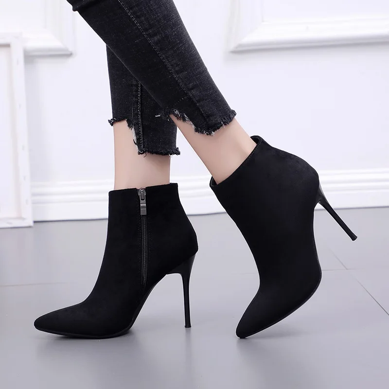 Boots children 2021 European and American new autumn and winter versatile pointed thin heel Plush fashion boots