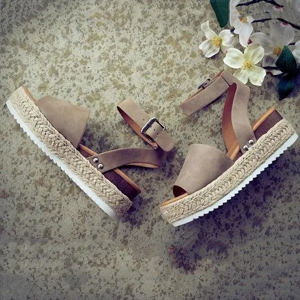 Wholesales Low MOQ new style flat lady shoes new fashion women shoes sandals for women factory price Suka