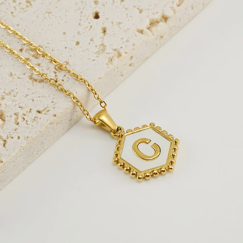 Wholesale New English Alphabet Letter Choker Jewelry 18K Gold Plated Stainless Steel Hexagon Shell Name Initial Pendent Necklace