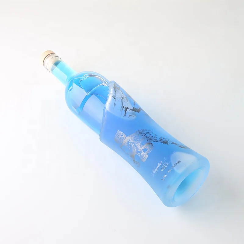 New Design High Quality Customize 500ML 700ML 750ML 1L Alcohol Rum Gin Vodka Whisky Whiskey Wine Glass Bottle