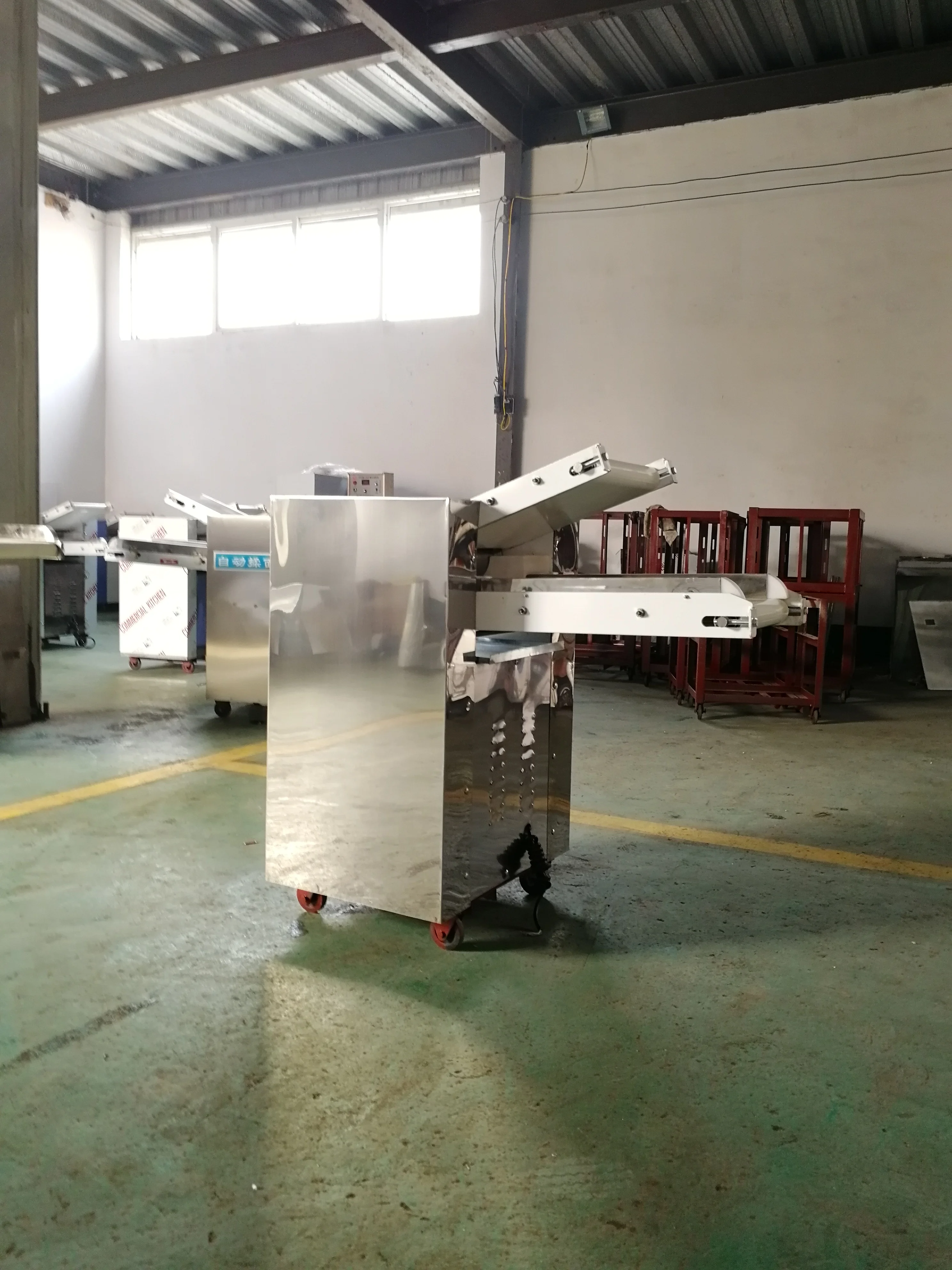 
Commercial table pizza dough roller machine low price 