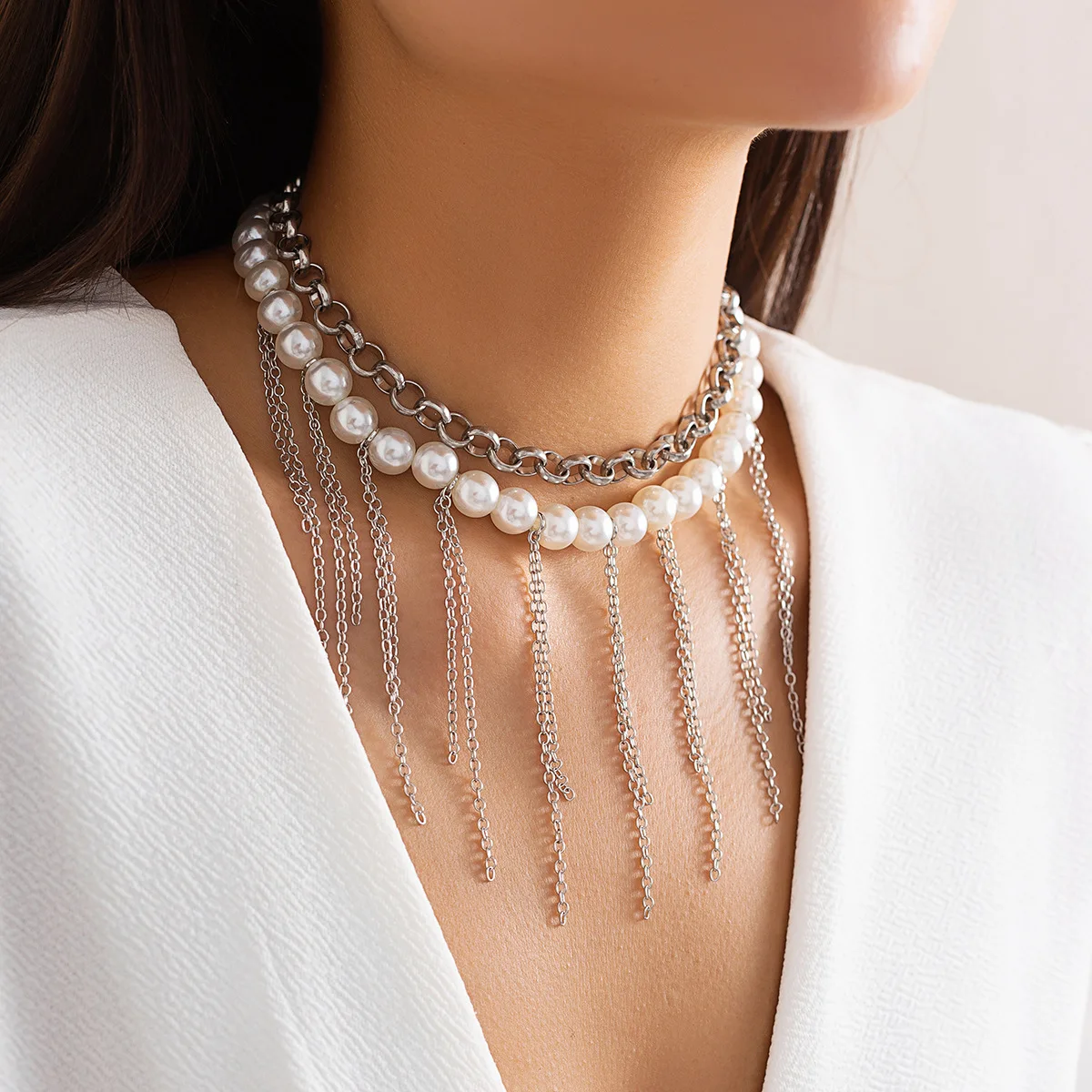 Kinling OEM Design Luxury Simple Fashion Pearl Jewelry Tassel Chain Layered Necklace For Women