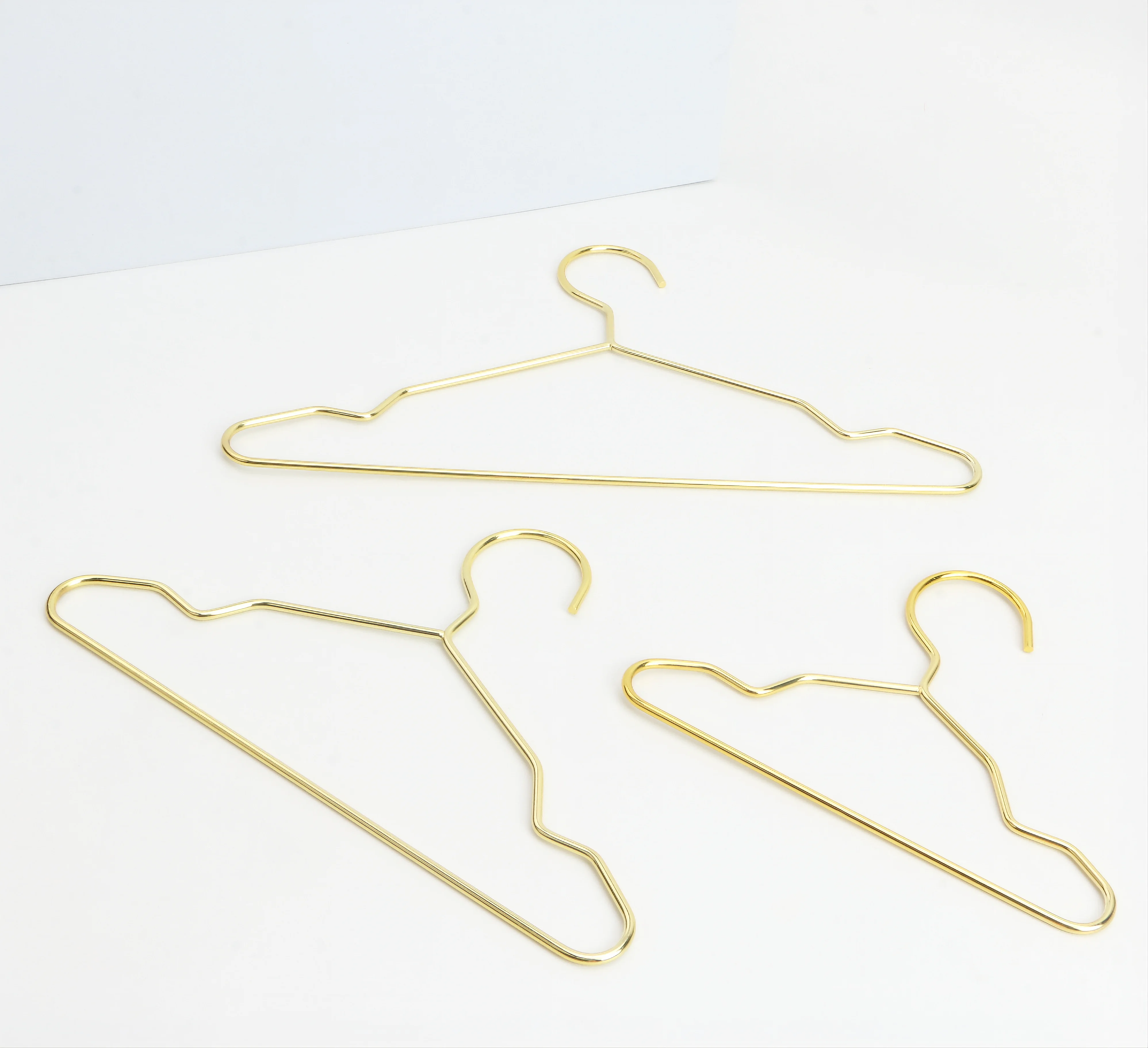 YS1221 Wholesale Custom Factory Bulk Selling Small Size Metal Golden Mini Baby Doll Pet Clothes Hanger