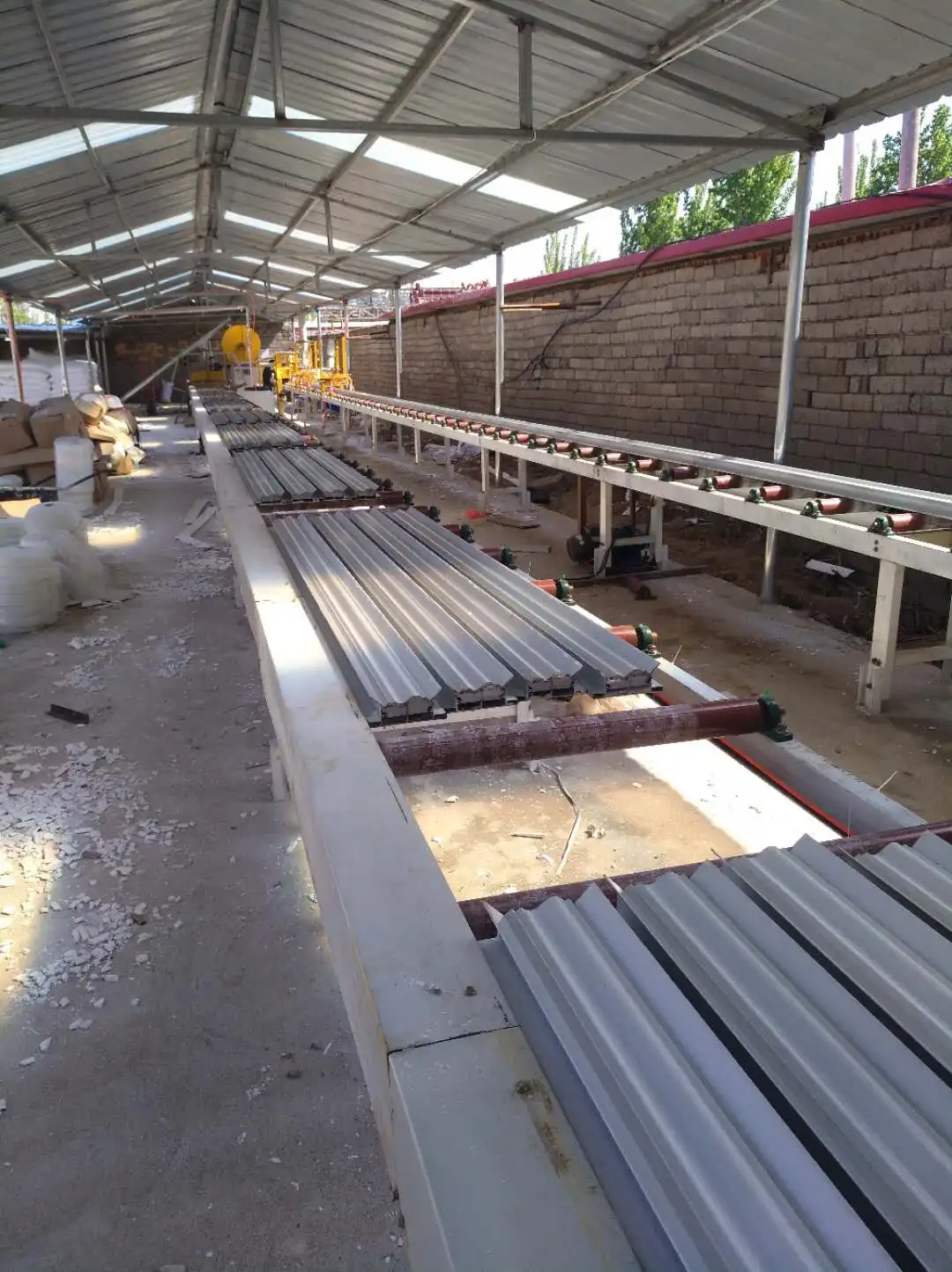 Interior Decoration Gypsum Plaster Cornice molds  Production Line