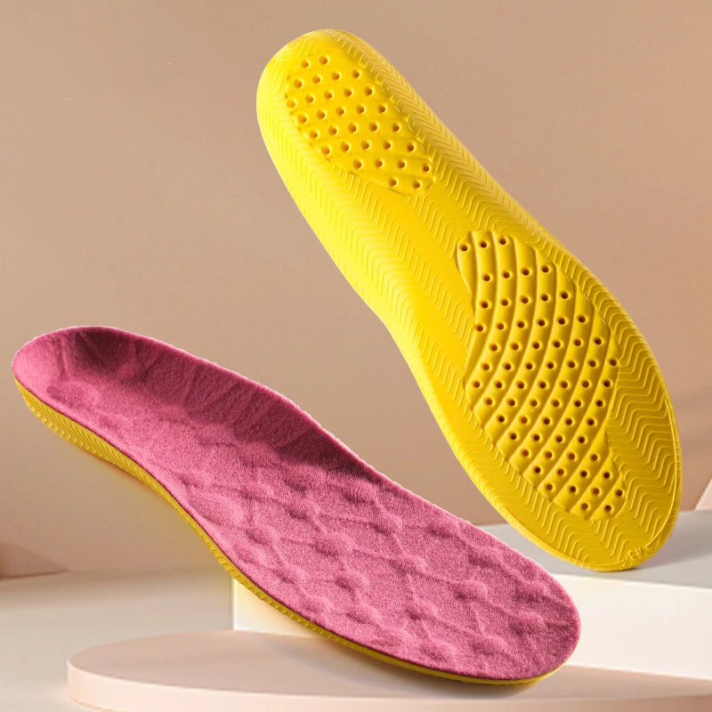 Thermostatic Heating Thickened Warm Insoles Winter Anti-odour Sweat Insoles Shock-absorbing Massage Padded Insoles