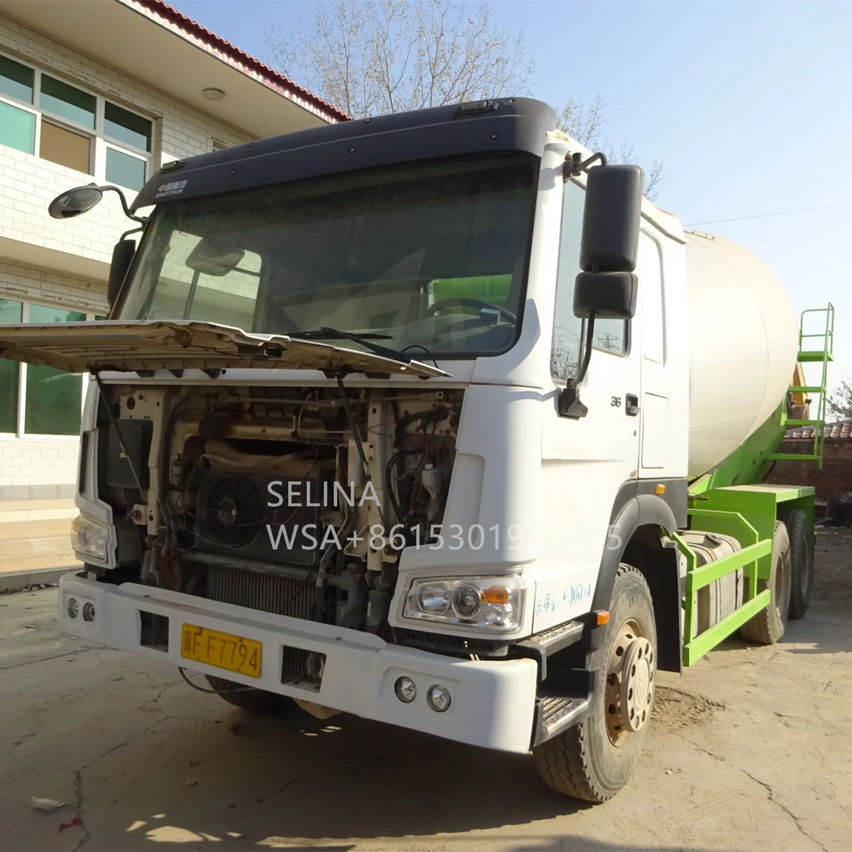 Used Sinotruk Howo Mixer Truck for Sale 6x4 12m3 8m3 10m3 Dimensions Core Component Motor Concrete Mixer Truck