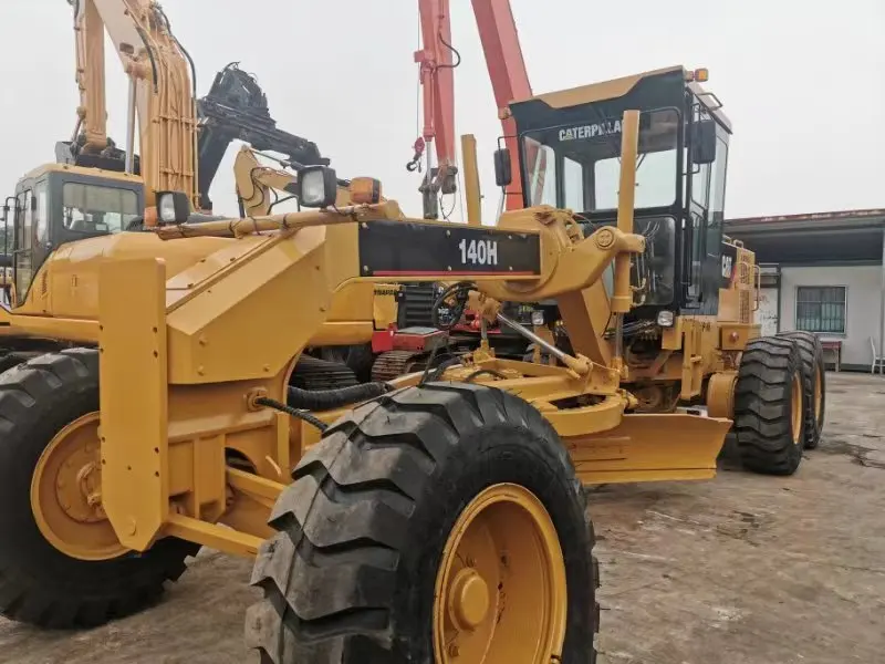 Used caterpillar 140H grader ,  original japan Caterpillar machinery ,earth-moving machinery