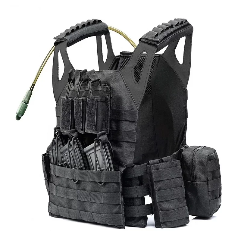 Bulletproof military and tactical vest with 2.5 L water bag