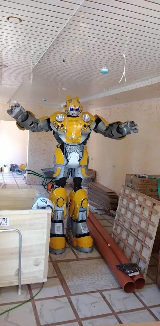 Guangzhou Factory Life Size Huge Size Auto Spare Parts Make Money Robot Costume For Adversting VR Shop Business Stage Led