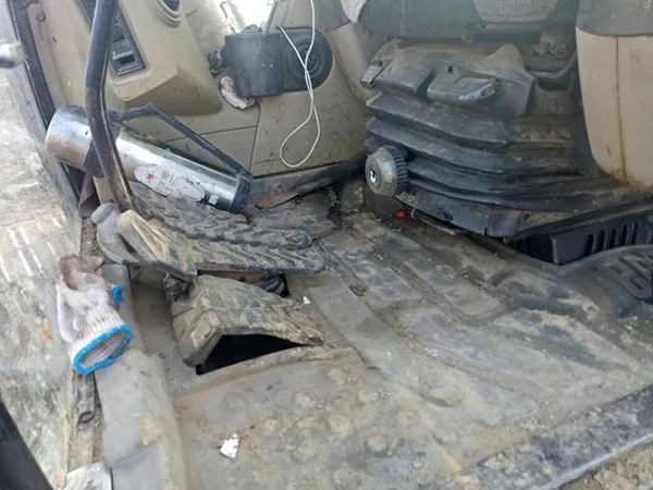 Cheap second hand  CAT 320C excavators  used  caterpillar 320C machine low work hours used excavators m CAT 320C 20ton for sale