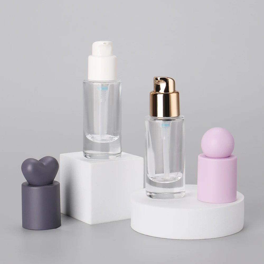 Cute Pink Heart Shaped BB Cream Liquid Foundation Bottle with Pump Refillable Face Cream Makeup Tube for Lotion and Skincare