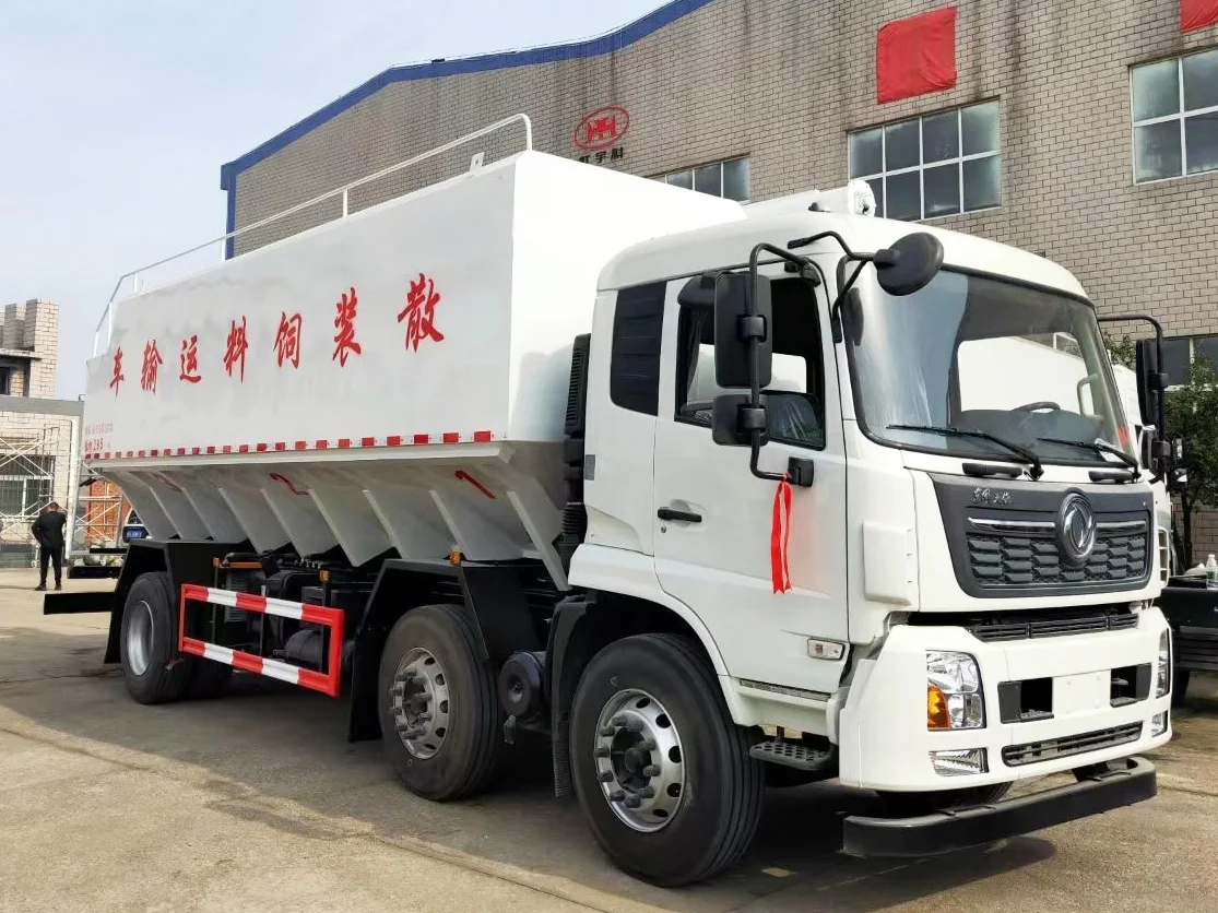 DONGFENG 30 М3 грузовик для перевозки корма на продажу/6x2 в реальном времени