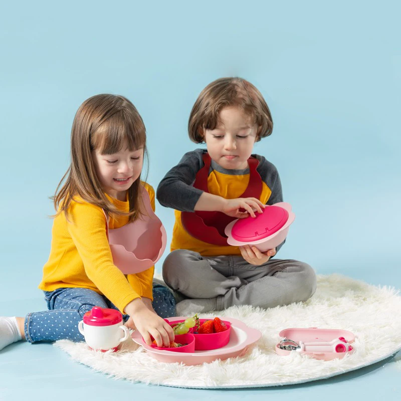 Baby plate set silicone BPA FREE Baby soft silicone sucker bowl plate cup custom baby silicone Sippy drinking cup fork spoon